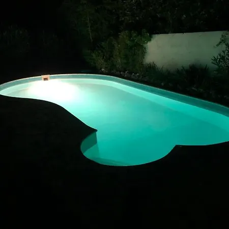 U S Bazenom Blizu Mora Plavi Apartment Zadar